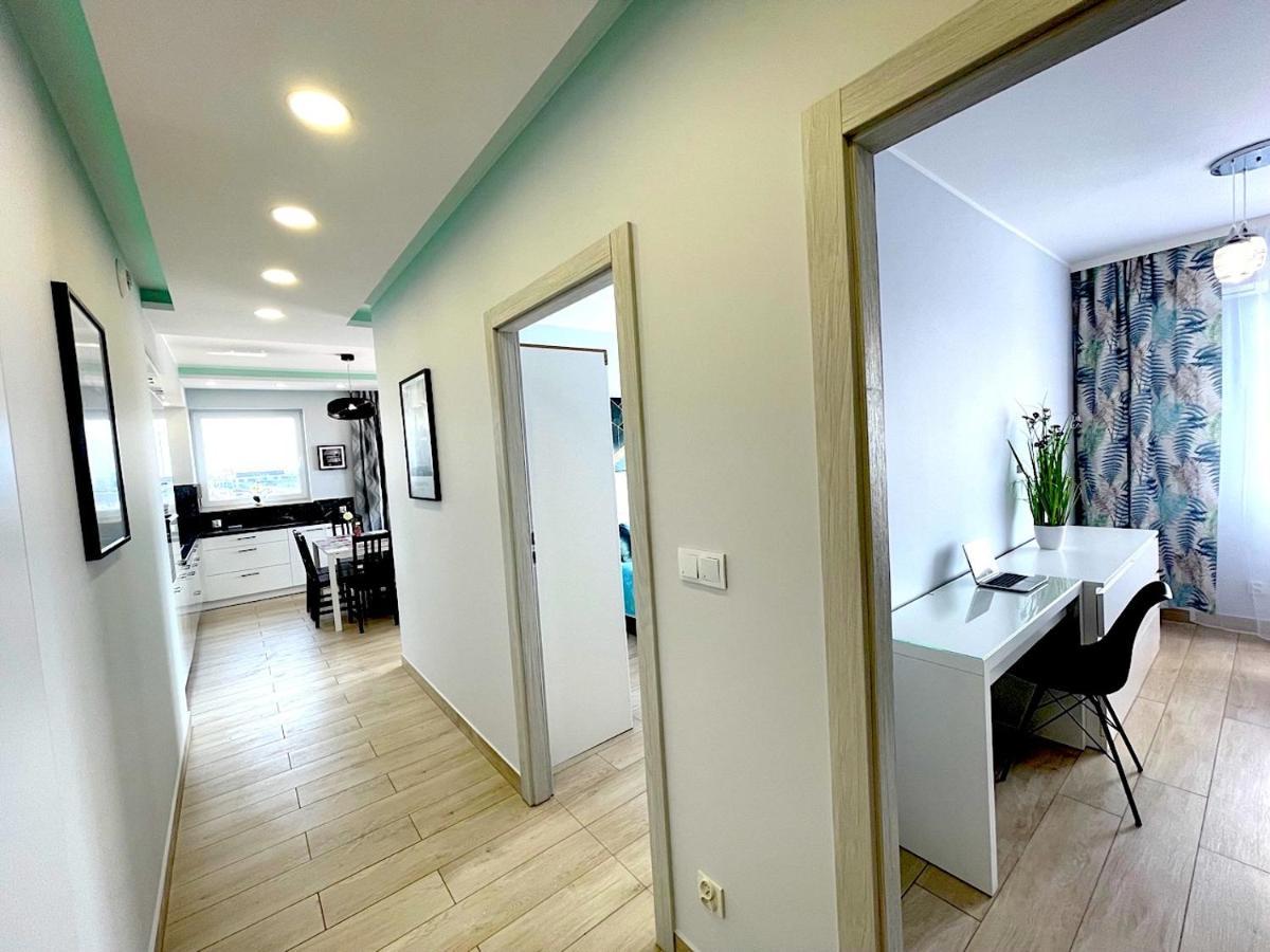 Apartament Z Tarasem I Widokiem Na Odre Breslavia Esterno foto