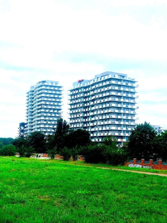 Apartament Z Tarasem I Widokiem Na Odre Breslavia Esterno foto